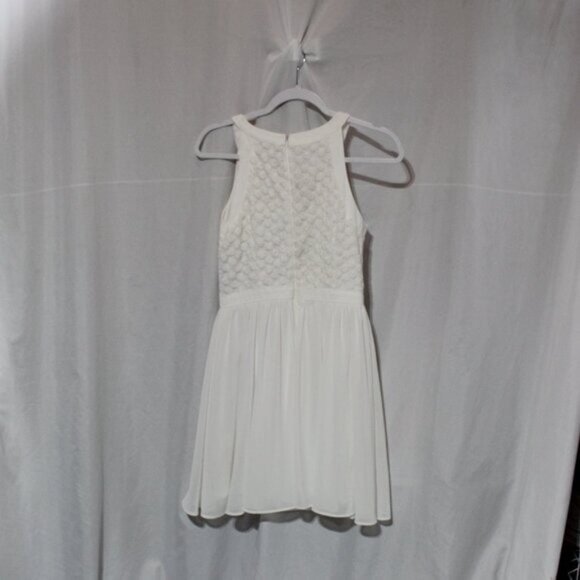 Miami White Embroidered Flower Mini Dress - Picture 3 of 6